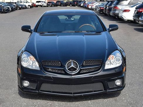 Used 2011 Mercedes-Benz SLK 300 image 5