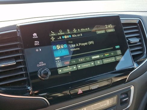 Certified 2022 Honda Passport TrailSport image 17