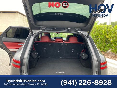 Used 2022 Genesis GV70 2.5T w/ Sport Prestige Package AWD/4WD image 35