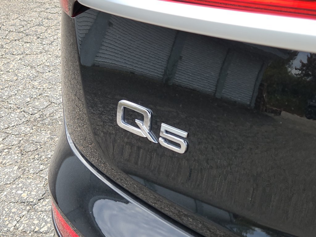 Used 2023 Audi Q5 2.0T Premium Plus AWD/4WD image 12