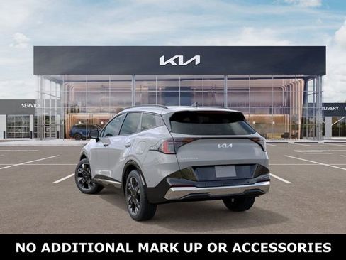 New 2026 Kia Sportage SX image 4