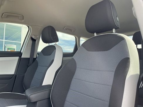 New 2025 Volkswagen Taos S image 16