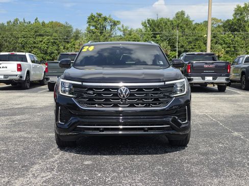 Used 2024 Volkswagen Atlas Cross Sport SEL Premium R-Line AWD/4WD image 12