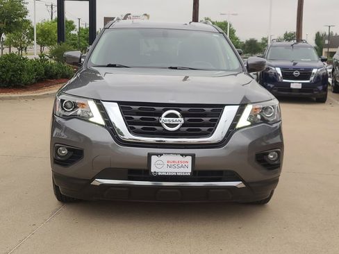 Used 2020 Nissan Pathfinder SV FWD image 5