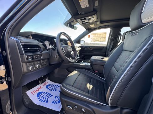 New 2026 GMC Yukon AT4 Ultimate image 13