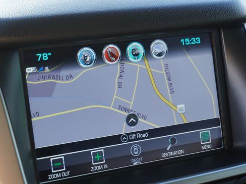 Used 2019 Chevrolet Suburban LT image 34