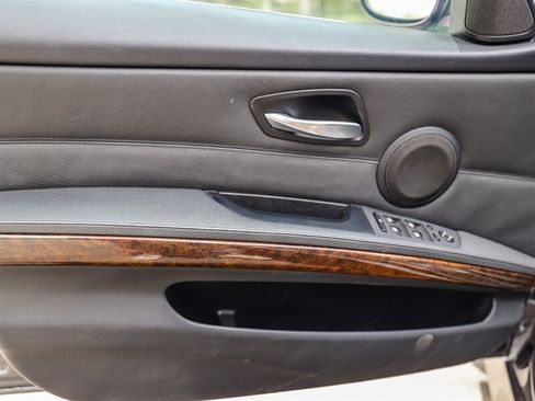 Used 2006 BMW 330i Sedan RWD image 27