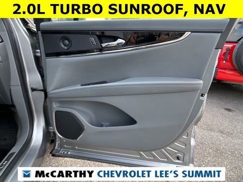 Used 2021 Lincoln Nautilus Reserve image 36