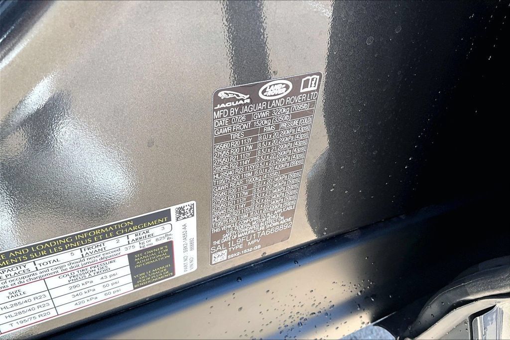 New 2026 Land Rover Range Rover Sport Dynamic SE AWD/4WD image 13