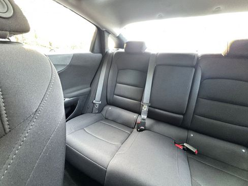 Used 2024 Chevrolet Malibu LT image 41