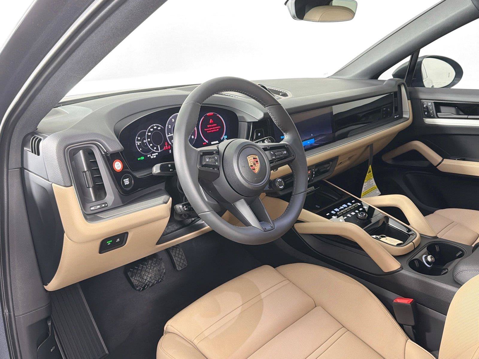 Used 2026 Porsche Cayenne Coupe AWD/4WD image 4