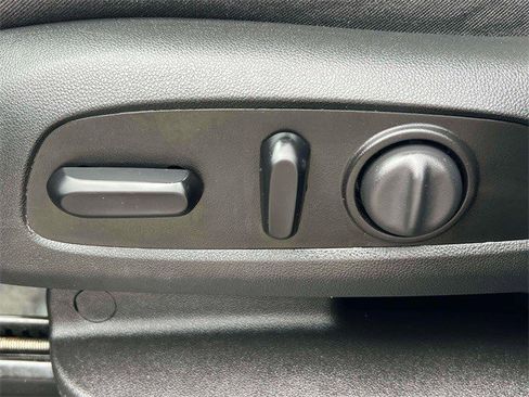 Certified 2020 Chevrolet Equinox LT image 20