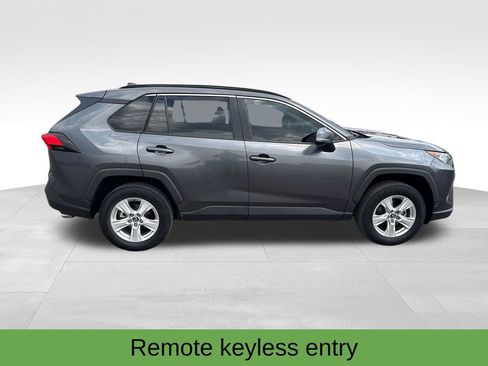 Used 2020 Toyota RAV4 XLE w/ All Weather Liner Package AWD/4WD image 9