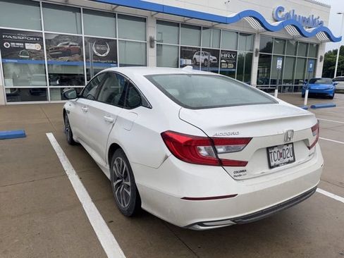 Used 2019 Honda Accord Hybrid image 5