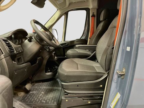 Used 2022 RAM ProMaster 3500 w/ Fleet Safety Group FWD image 19