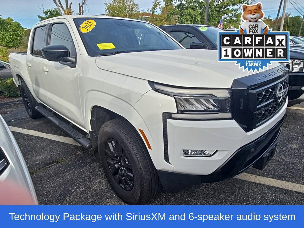 Used 2023 Nissan Frontier SV w/ Midnight Edition Package AWD/4WD image 6