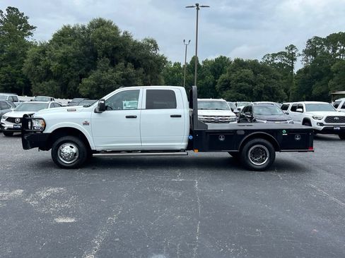 Used 2024 RAM 3500 Tradesman w/ Chrome Appearance Group AWD/4WD image 2