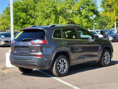 Used 2020 Jeep Cherokee Latitude Plus w/ Cold Weather Group AWD/4WD image 4