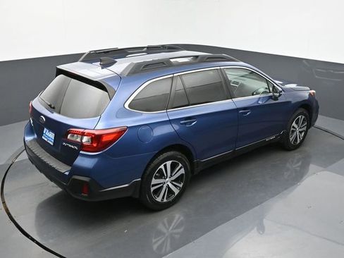 Used 2019 Subaru Outback 2.5i Limited w/ Popular Package #2 image 17