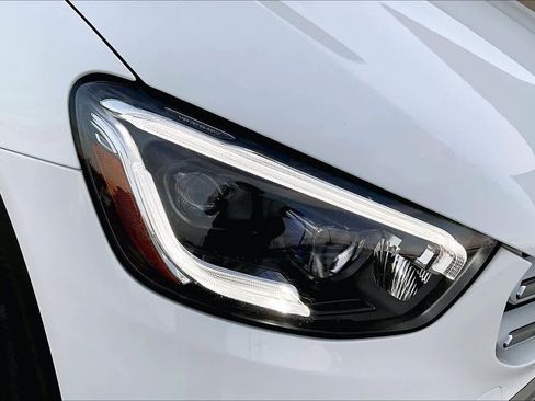 Used 2022 Mercedes-Benz GLC 300 GLC 300 image 26