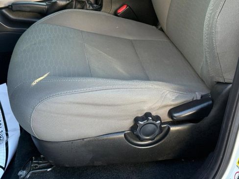 Used 2016 Toyota Tacoma SR5 image 24