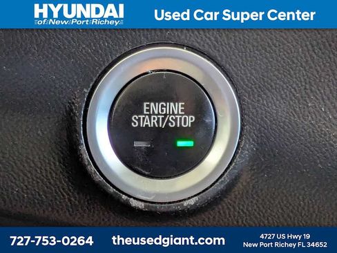 Used 2020 GMC Terrain Denali w/ Denali Premium Package FWD image 42