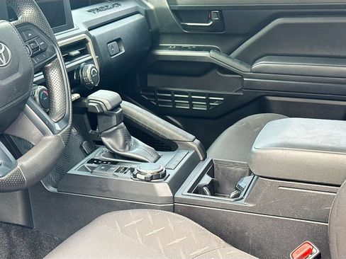 Used 2025 Toyota Tacoma SR AWD/4WD image 11