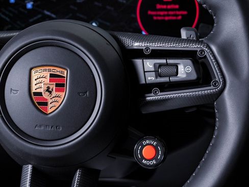 New 2026 Porsche 911 Carrera 4S image 20