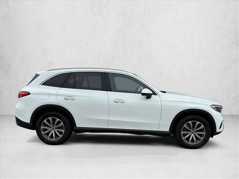 Certified 2026 Mercedes-Benz GLC 300 GLC 300 image 4