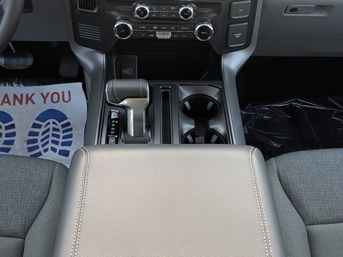 New 2025 Ford F150 Lightning XLT AWD/4WD image 19