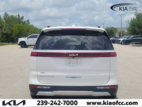 Used 2022 Kia Carnival SX Prestige FWD image 5