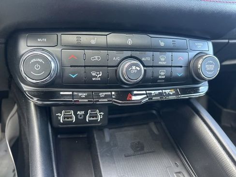 Used 2022 Dodge Durango R/T w/ Blacktop Package image 15