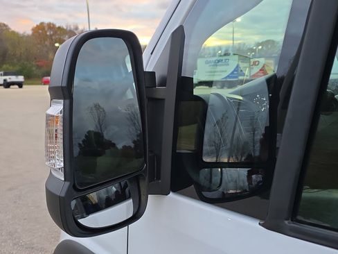New 2026 RAM ProMaster 2500 w/ Convenience Group image 15
