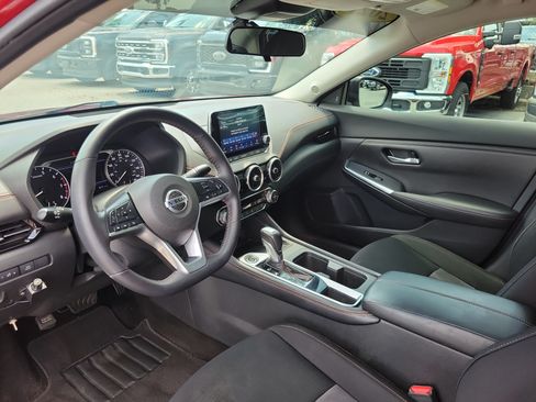 Used 2021 Nissan Sentra SR FWD image 18