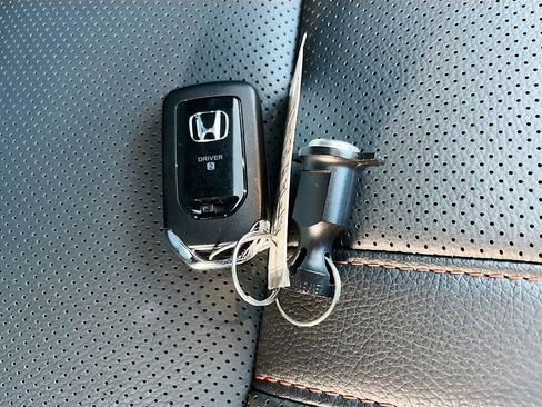 Used 2025 Honda Ridgeline TrailSport image 34