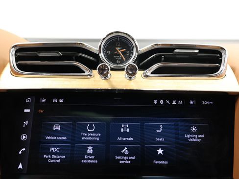Used 2023 Bentley Bentayga Speed AWD/4WD image 46