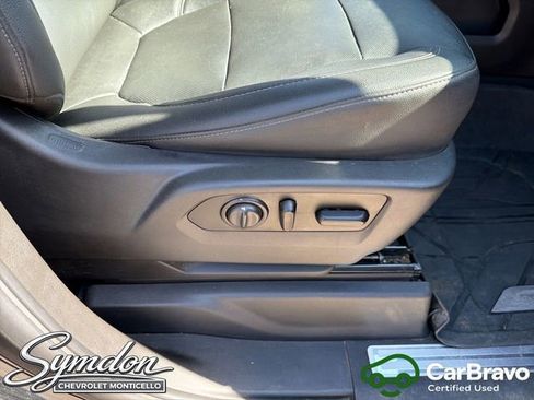 Certified 2021 Chevrolet Silverado 2500 LTZ w/ LTZ Convenience Package image 23