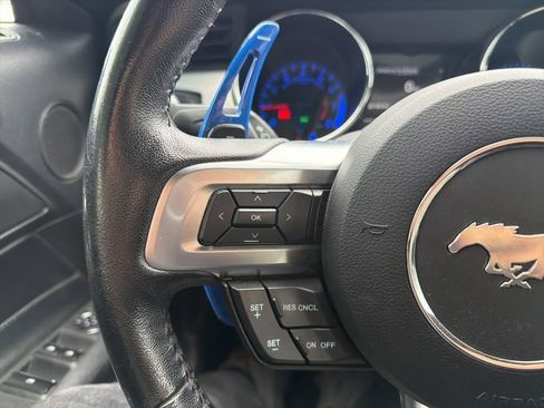 Used 2017 Ford Mustang Premium RWD image 12