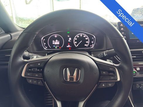 Used 2021 Honda Accord Sport image 11