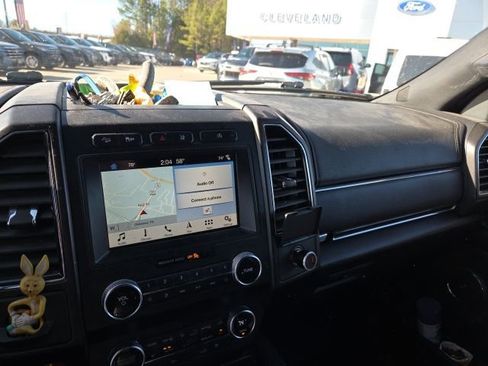 Used 2019 Ford Expedition Limited w/ Equipment Group 301A image 21