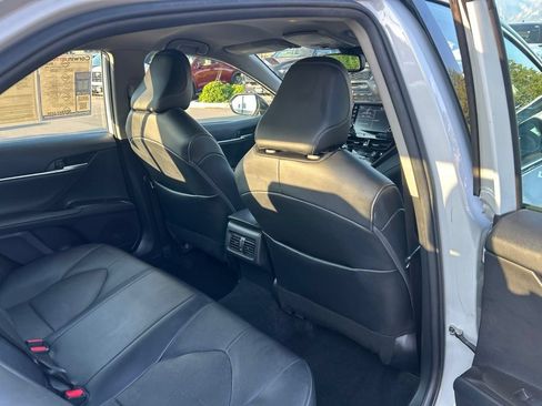 Used 2024 Toyota Camry XSE FWD image 15