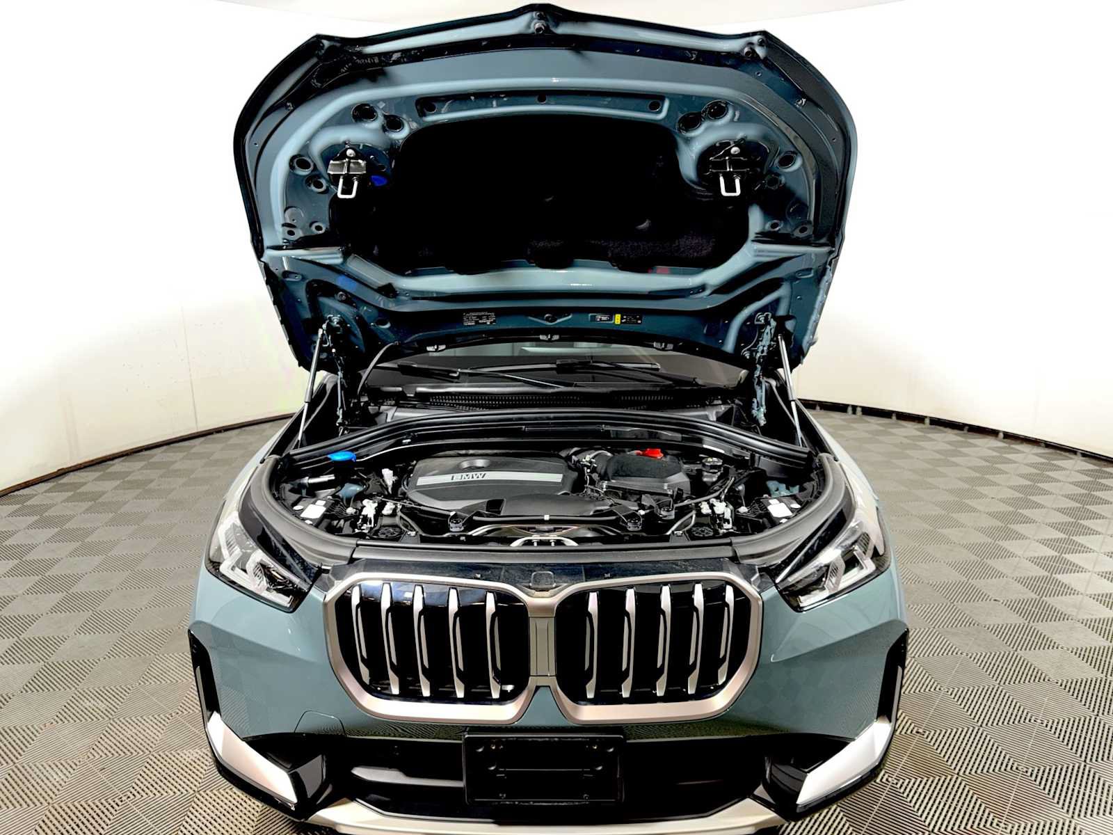 Used 2026 BMW X1 xDrive28i w/ Convenience Package AWD/4WD image 31