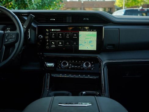 New 2026 GMC Sierra 2500 AT4X AWD/4WD image 15