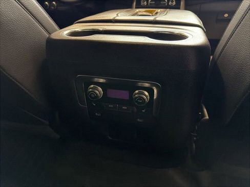 Used 2022 GMC Yukon Denali AWD/4WD image 45