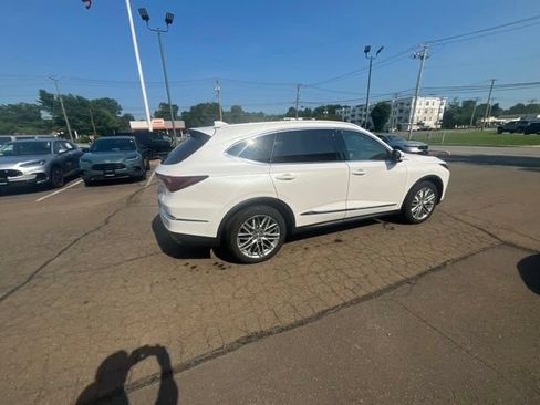 Used 2023 Acura MDX SH-AWD w/ Advance Package image 15