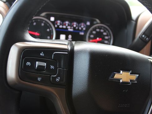 Used 2022 Chevrolet Silverado 2500 High Country w/ Z71 Off-Road Package AWD/4WD image 28
