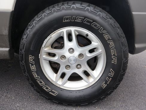 Used 2002 Jeep Grand Cherokee Laredo AWD/4WD image 43
