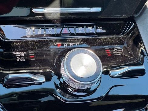 New 2026 Jeep Grand Wagoneer Limited AWD/4WD image 28