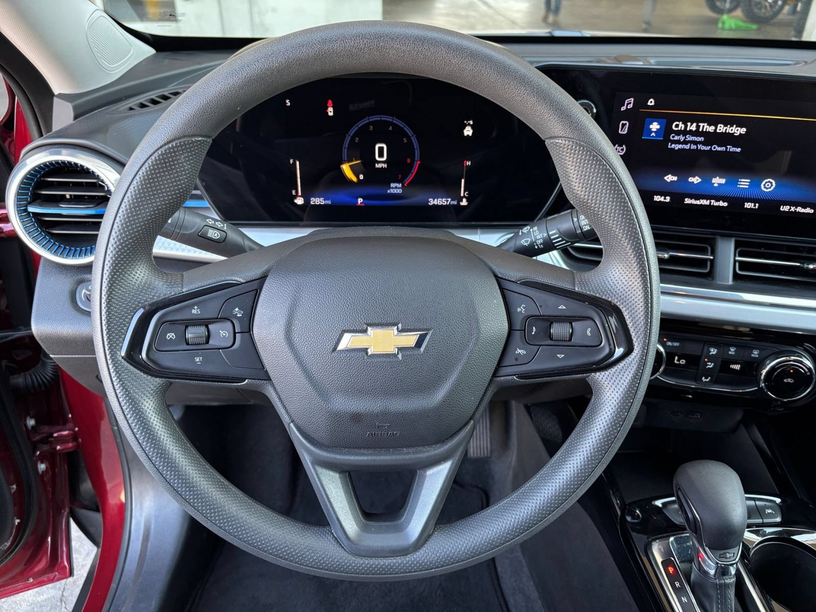 Used 2025 Chevrolet Trax LT FWD image 50