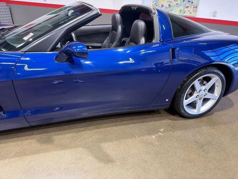 Used 2006 Chevrolet Corvette Coupe RWD image 88